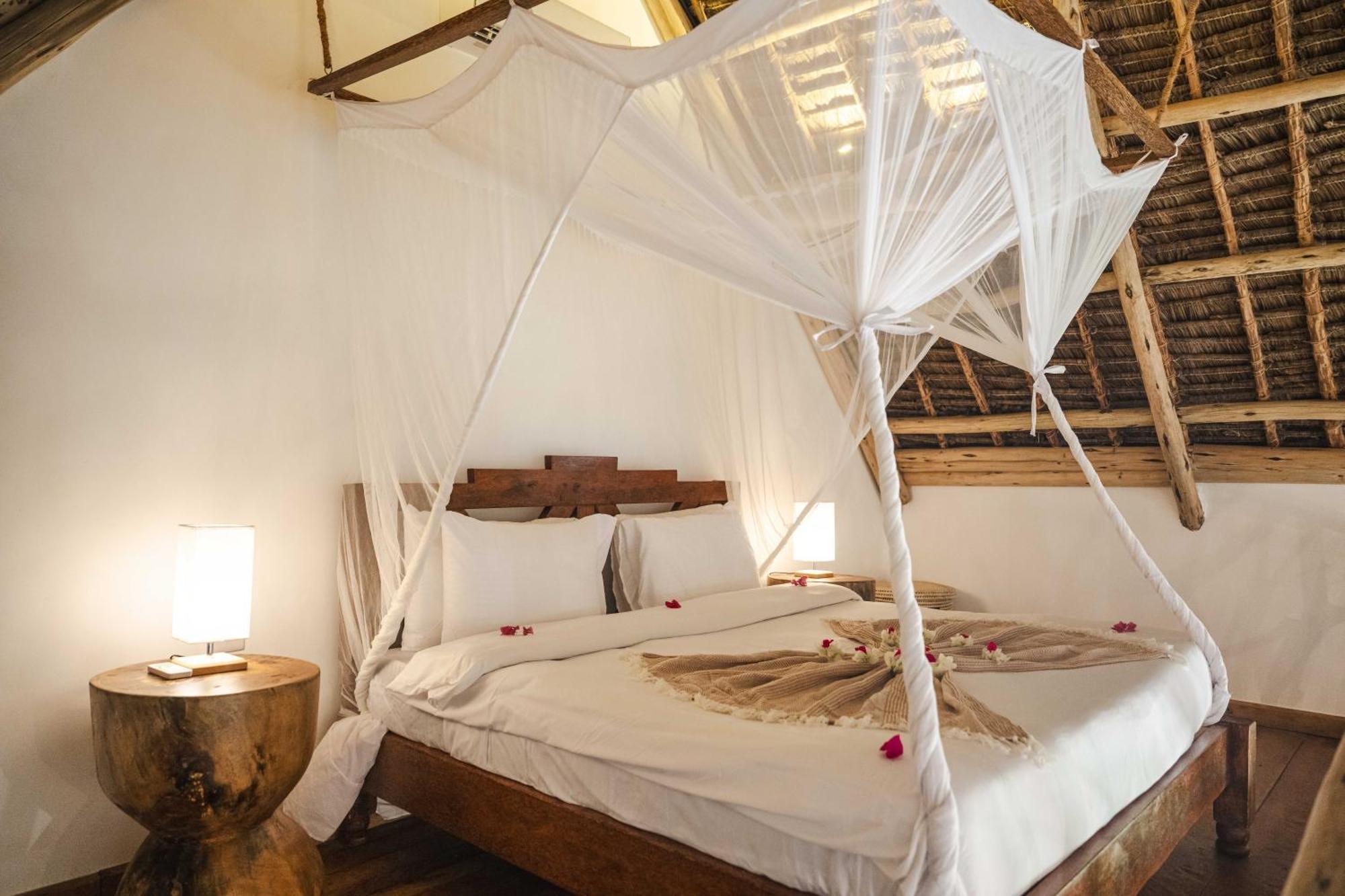 Mala Boutique Hotel Bwejuu Ngoại thất bức ảnh